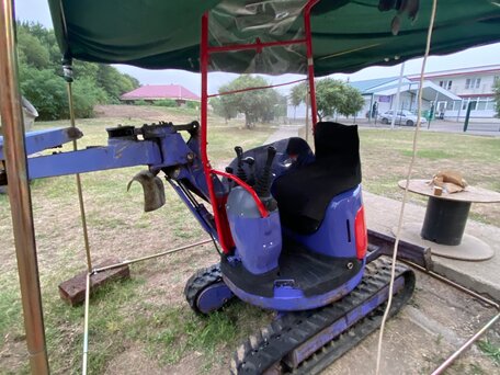 2000 Komatsu PC08, 1000000 рублей, вид 5