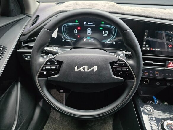 2023 Kia Niro II, зелёный, 1359000 рублей - вид 8