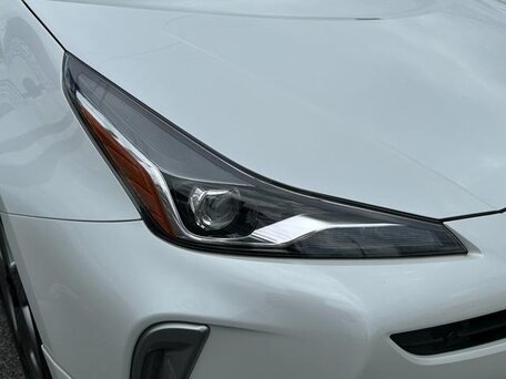 2023 Toyota Prius PHV ZVW52 Prime IV (XW50), белый, 2010000 рублей, вид 5