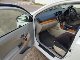 2010 Toyota Allion II Рестайлинг, белый, 1150000 рублей, вид 5