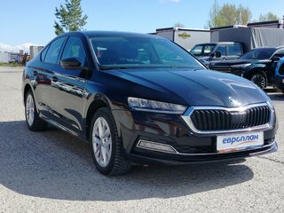 2021 Skoda Octavia IV (A8), чёрный, 2310000 рублей, вид 2