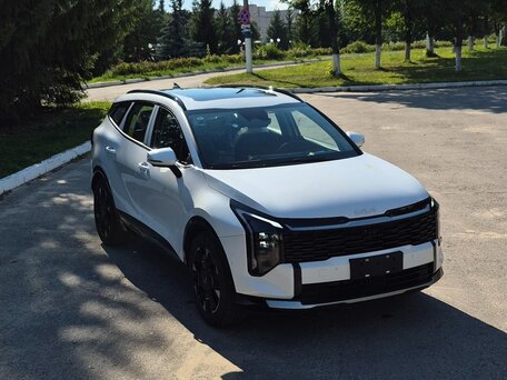 2026 Kia Sportage V Рестайлинг, белый, 4750000 рублей, вид 1