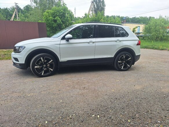 2019 Volkswagen Tiguan II, белый, 2070000 рублей - вид 17