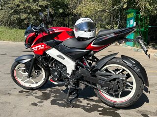 2021 Bajaj Pulsar NS 200, красный, 205000 рублей, вид 4