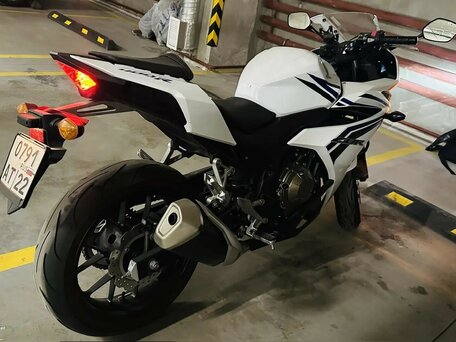 2017 Honda CBR 400R, белый, 530000 рублей, вид 4