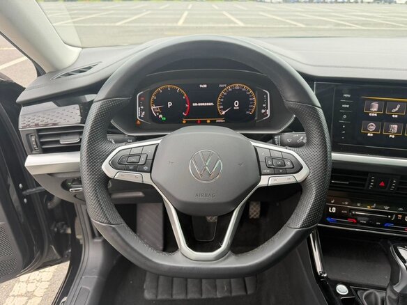 2022 Volkswagen Passat (North America and China) II (China Market) Рестайлинг, чёрный, 2400678 рублей - вид 12