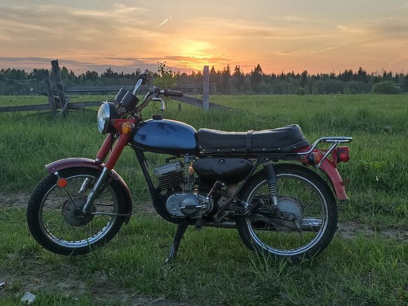 1986 Minsk (Минск) 3.112, красный, 38000 рублей - вид 4