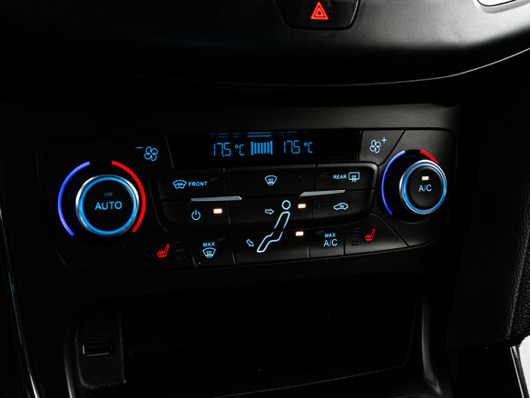 2016 Ford Focus III Рестайлинг, чёрный - вид 14