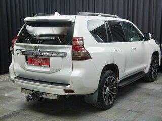 2014 Toyota Land Cruiser Prado 150 Series Рестайлинг 1, белый, 3600000 рублей, вид 4