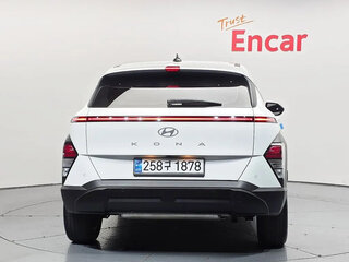 2023 Hyundai Kona II (SX2), белый, 2200000 рублей, вид 5