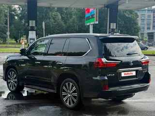 2021 Lexus LX 570 III Рестайлинг 2, чёрный, 10150000 рублей, вид 3