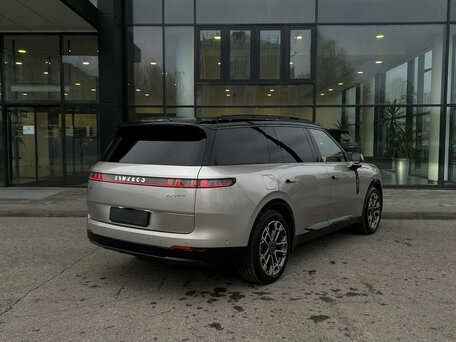 2026 Lynk & Co 900, бежевый, 7600000 рублей, вид 4