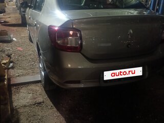 2015 Renault Logan II, серебристый, 950000 рублей, вид 3