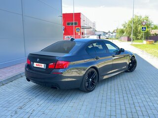 2013 BMW 5 серии M550d xDrive VI (F10/F11/F07), серый, 2600000 рублей, вид 4