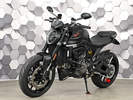 2022 Ducati Monster 937, чёрный, 879000 рублей, вид 2