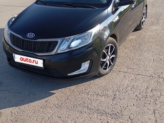 2012 Kia Rio 4-speed III, чёрный, 740000 рублей, вид 2