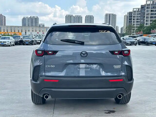 2023 Mazda CX-50, серебристый, 2420000 рублей, вид 5