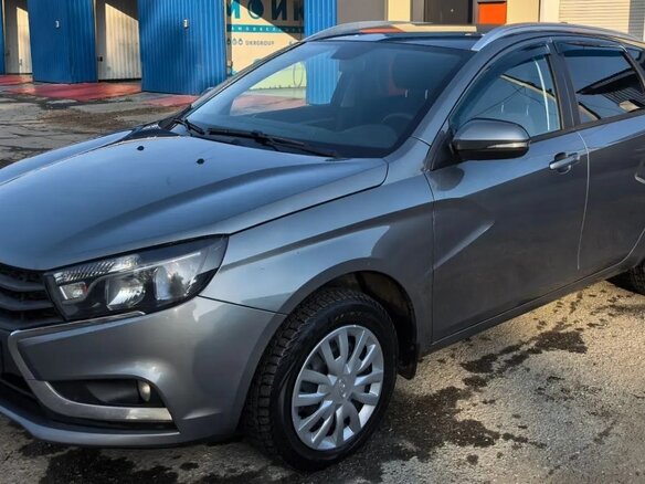 2017 Lada (ВАЗ) Vesta SW I, серый