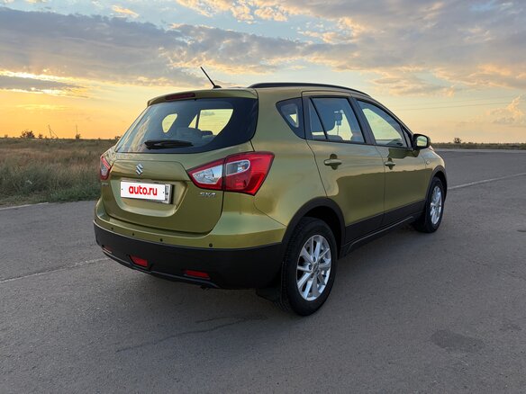 2014 Suzuki SX4 II (S-Cross), зелёный - вид 8