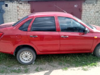2013 Lada (ВАЗ) Granta I, красный, 370000 рублей, вид 2