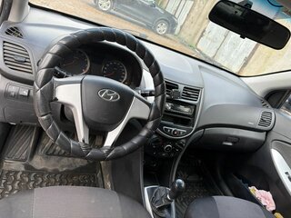 2012 Hyundai Solaris I, серебристый, 650000 рублей, вид 5