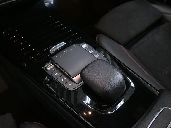 2020 Mercedes-Benz CLA 200 II (C118, X118), синий - вид 10
