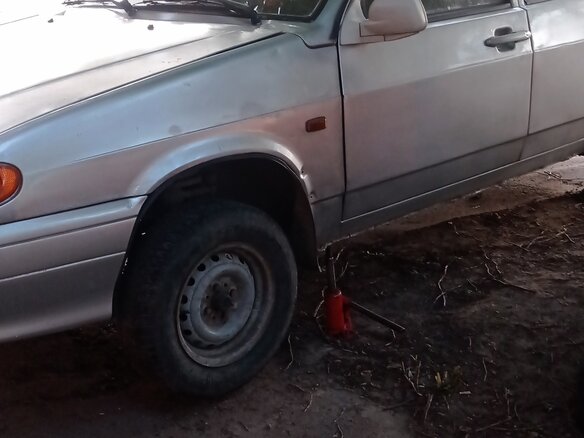 2008 Lada (ВАЗ) 2114, серебристый, 160000 рублей - вид 11