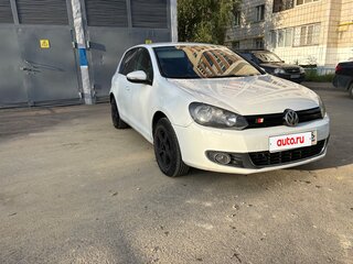 2010 Volkswagen Golf VI, белый, 690000 рублей, вид 3