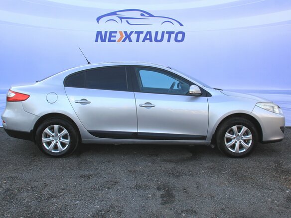 2013 Renault Fluence I, серебристый, 573300 рублей - вид 5