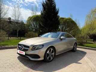 2017 Mercedes-Benz E-Класс 200 V (W213, S213, C238), серебристый, 2800000 рублей, вид 2