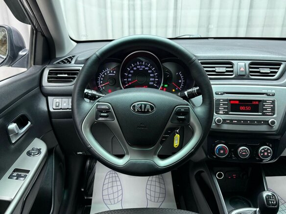 2016 Kia Rio III Рестайлинг, серый, 999000 рублей - вид 13