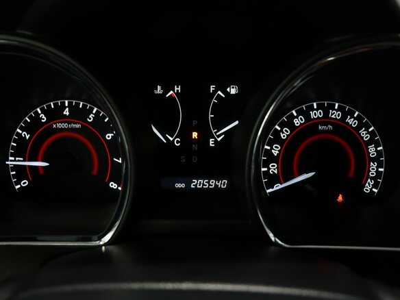 2010 Toyota Highlander II (XU40) Рестайлинг, бежевый - вид 13