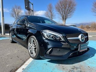 2016 Mercedes-Benz A-Класс 180 III (W176) Рестайлинг, чёрный, 990000 рублей, вид 3