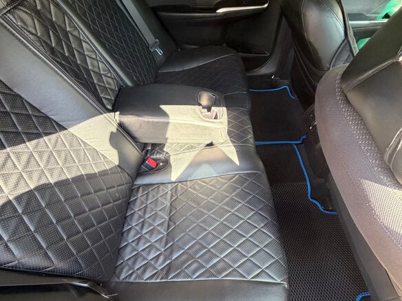 2015 Toyota Camry VII (XV50) Рестайлинг, чёрный, 1600000 рублей - вид 12