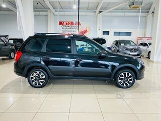 2024 Lada (ВАЗ) Granta Cross I Рестайлинг, чёрный, 938000 рублей, вид 4