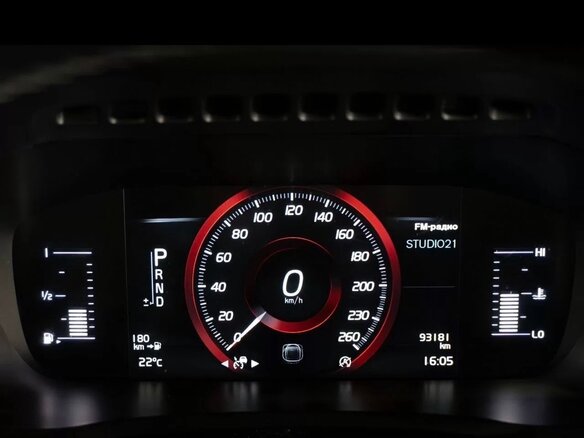 2019 Volvo XC90 II, серебристый, 4340000 рублей - вид 8