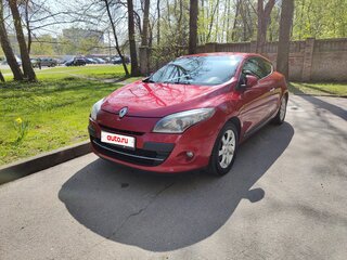 2011 Renault Megane III, красный, 870000 рублей, вид 1