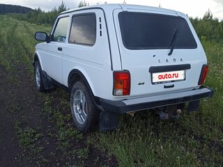 2016 Lada (ВАЗ) 2121 (4x4) I Рестайлинг, белый, 560000 рублей, вид 4