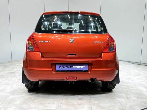 2010 Suzuki Swift III, оранжевый, 670000 рублей - вид 1