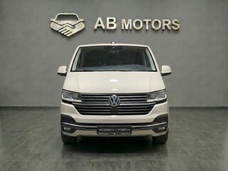 2020 Volkswagen Multivan T6 Рестайлинг, белый, 5290000 рублей, вид 2