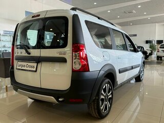 2026 Lada (ВАЗ) Largus Cross I Рестайлинг, белый, 1947000 рублей, вид 2
