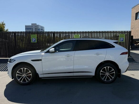 2017 Jaguar F-Pace I, белый, 3599000 рублей - вид 6