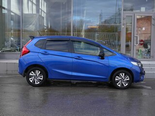 2017 Honda Fit III Рестайлинг, синий, 1155000 рублей, вид 4