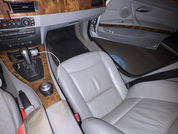 2006 BMW 3 серии 325xi V (E90/E91/E92/E93), серебристый, 800000 рублей - вид 13
