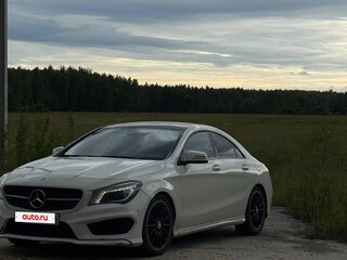 2014 Mercedes-Benz CLA 200 I (C117, X117), белый, 1700000 рублей, вид 1
