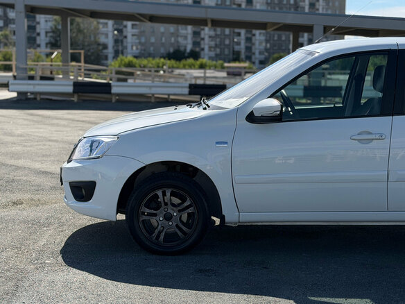 2015 Lada (ВАЗ) Granta I, белый - вид 10