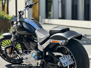 2023 Harley-Davidson Breakout, чёрный, 2600000 рублей, вид 1
