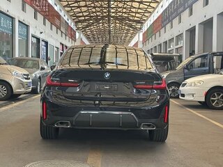 2023 BMW 3 серии 320i VII (G2x) Рестайлинг, чёрный, 2970000 рублей, вид 5