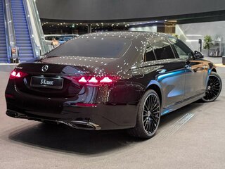2026 Mercedes-Benz S-Класс 450 4MATIC VII (W223) Рестайлинг, чёрный, 27300000 рублей, вид 3
