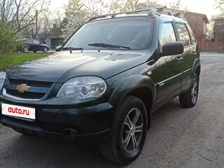 2015 Chevrolet Niva I Рестайлинг, зелёный, 745000 рублей, вид 1
